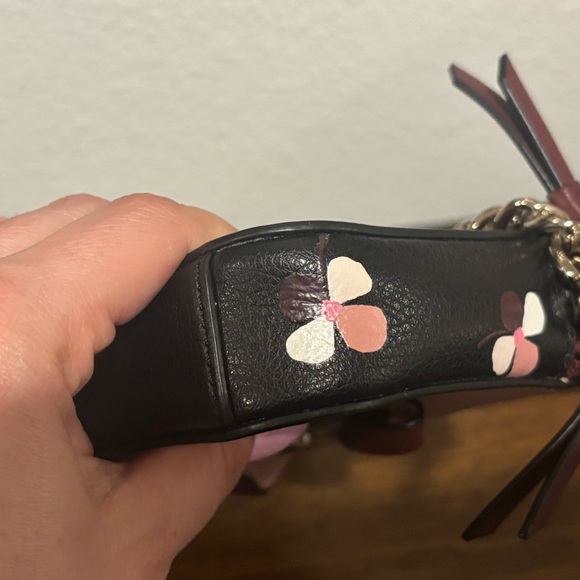 Kate Spade Pink Crossbody with Dog Motif - Picture 6 of 16